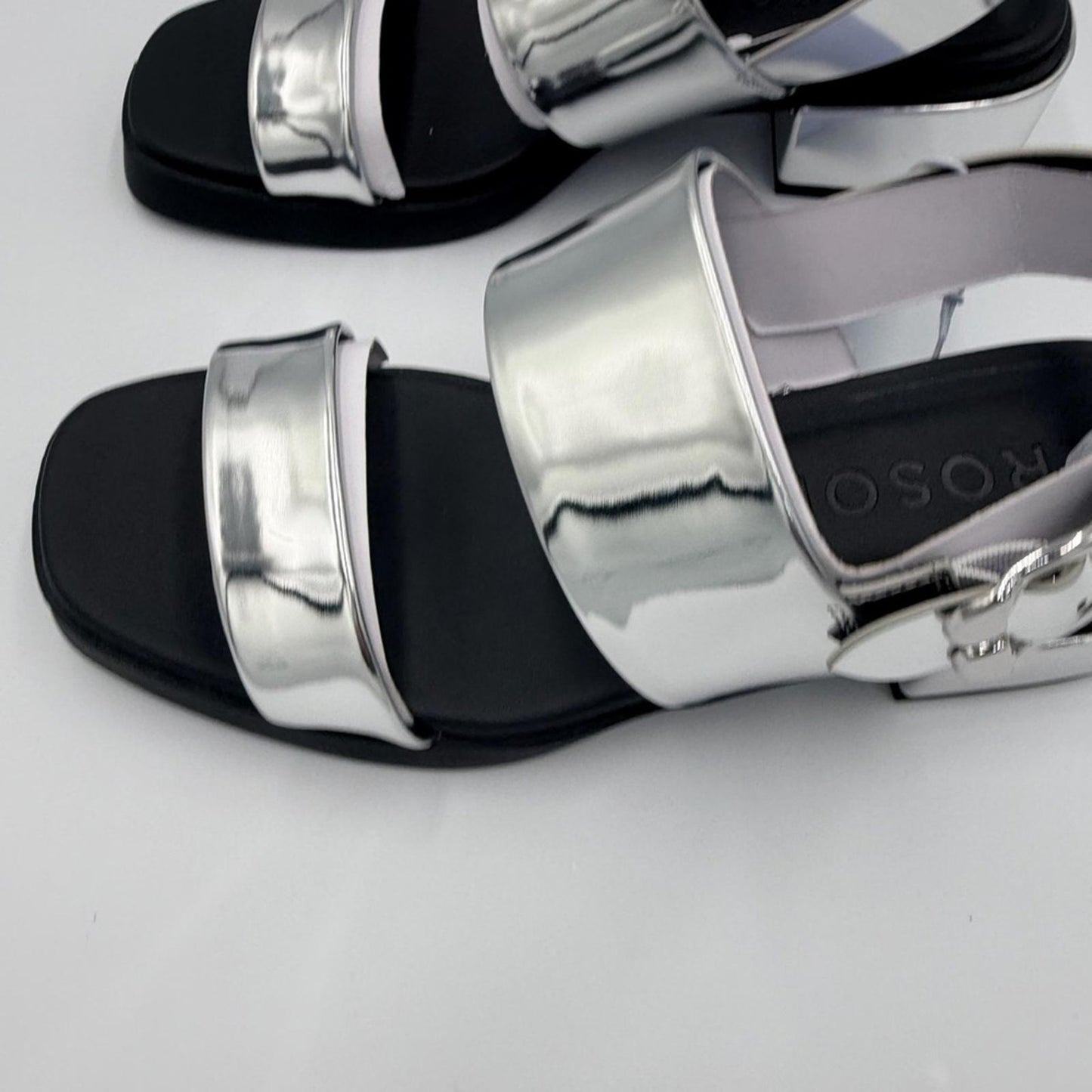 AEROSOLES Metallic Silver and Black Sandals